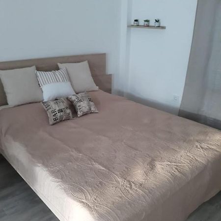 Fully Renovated Small & Cosy Studio 아테네 외부 사진